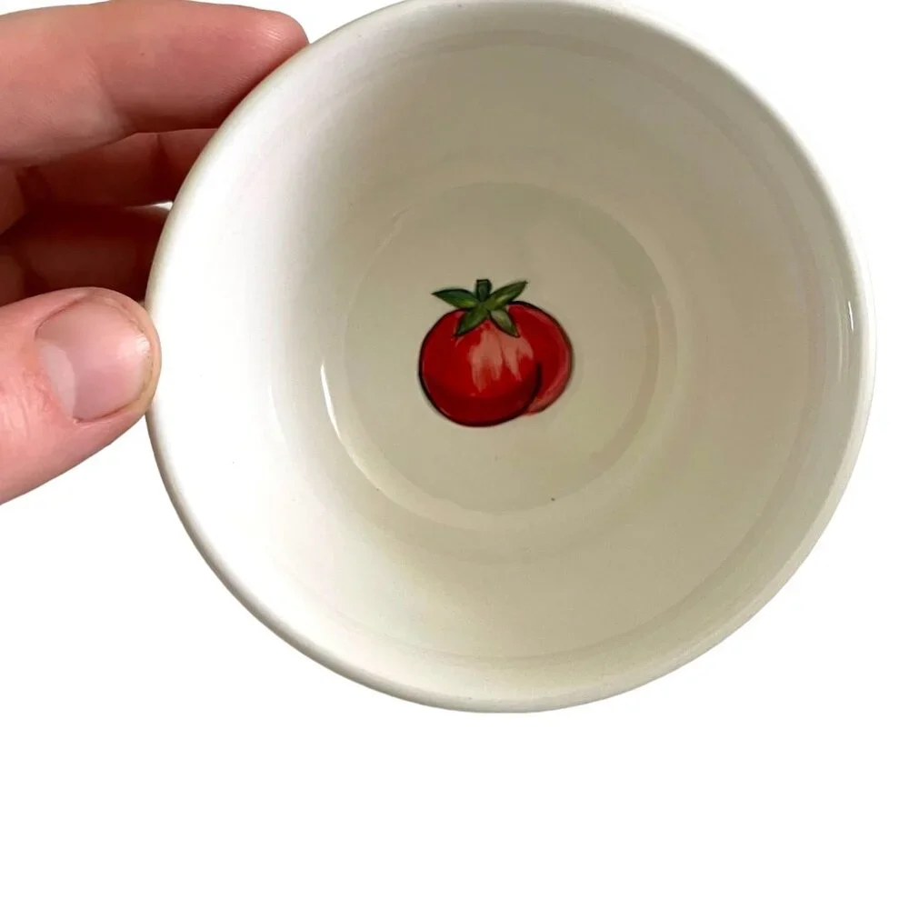 Set 4 Williams Sonoma Vegetable Nesting Mixing Bowls White Small Pepper Carrot +